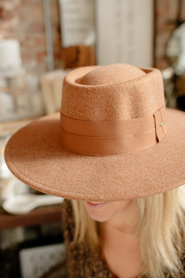 Wide Ribbon Band Panama Hat | Heather Golden Camel - FINAL SALE
