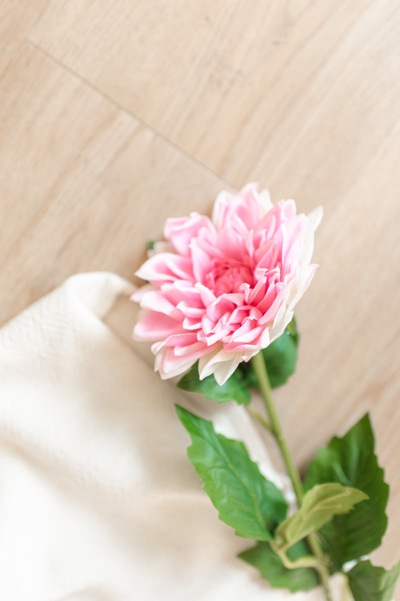 Fresh Touch Pink Dahlia Spray | 21"