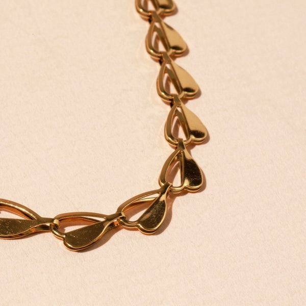 Hearts Linked Necklace | Gold