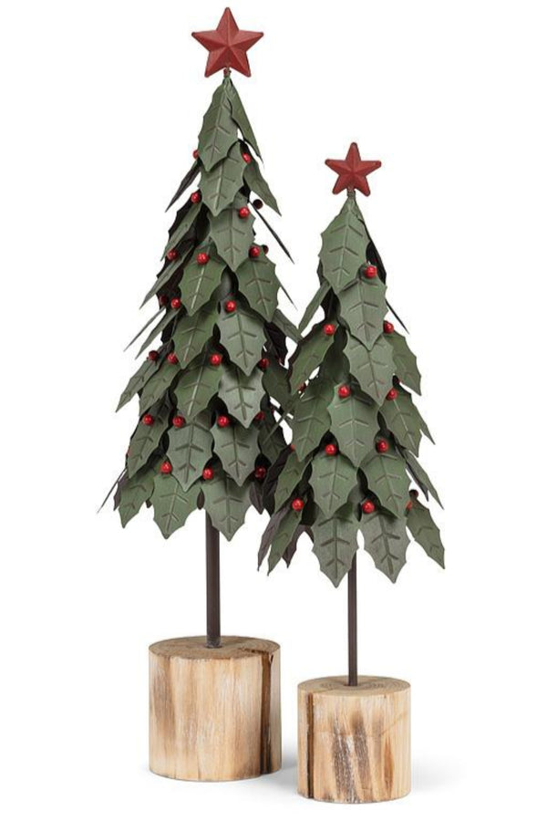 Holly Tree On Log | Medium