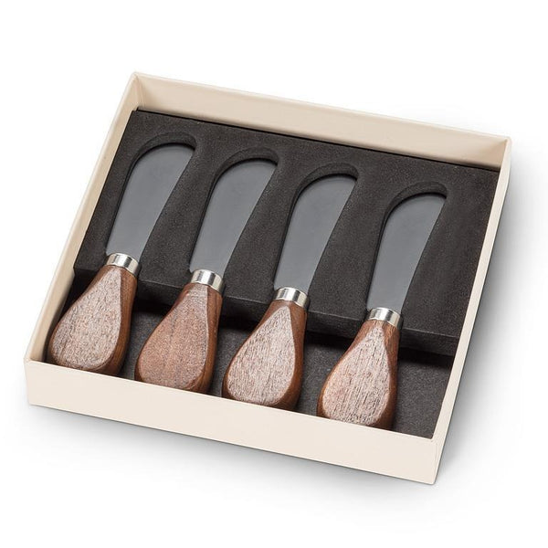 Walnut Handle Spreaders | Set of 4