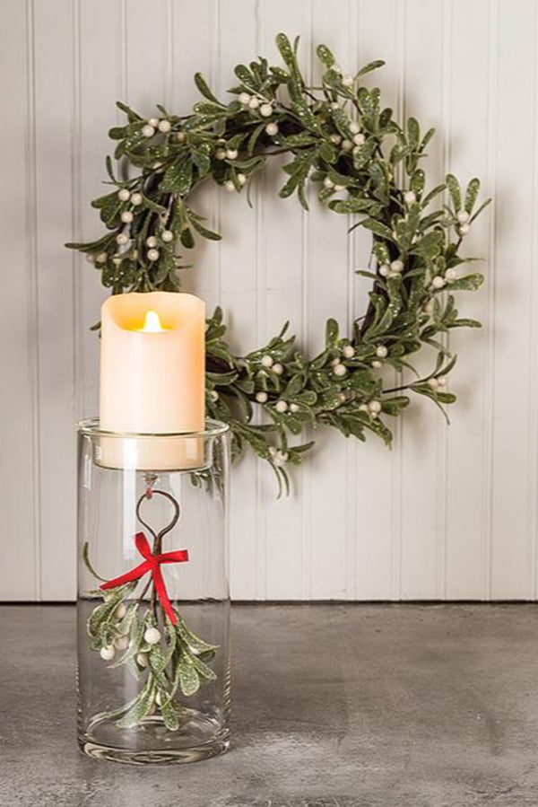 Frost Mistletoe Wreath | 17"