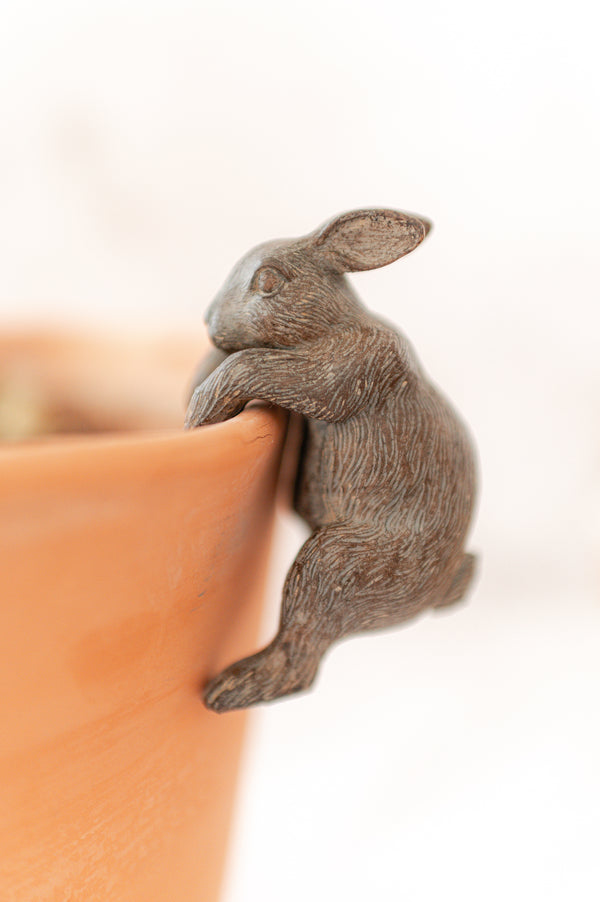 Planter Hanger | Bronzed Bunny