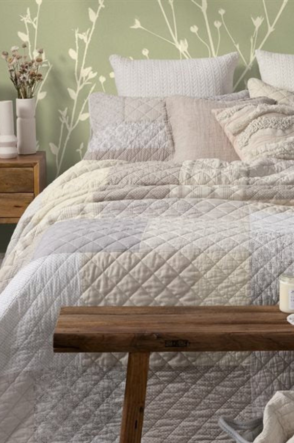 Luna Quilt Set | Double/Queen