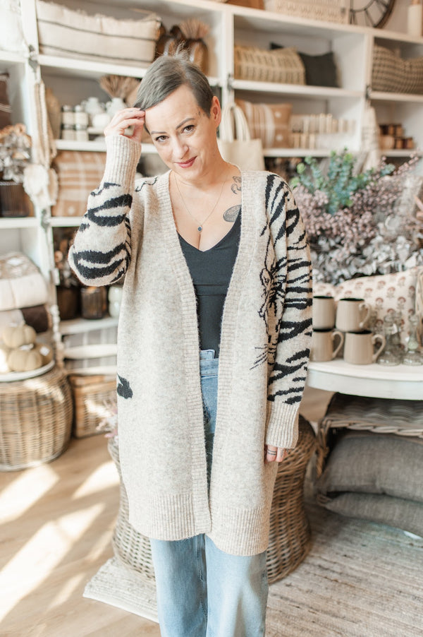 Kyana Cardigan | White Beach