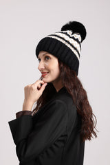 Pattern Knit Pom Beanie | Black