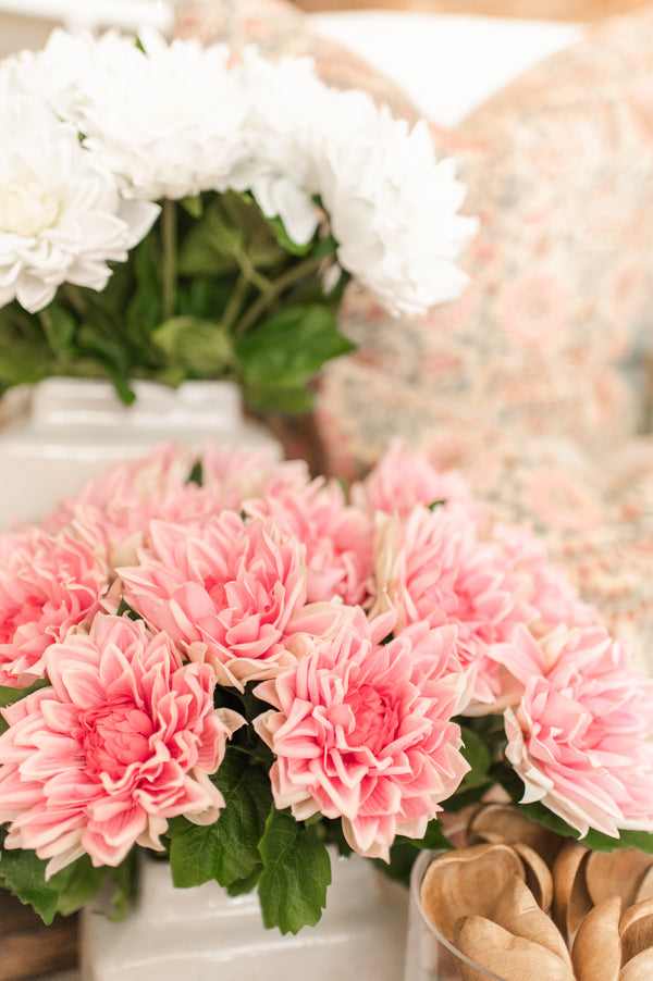 Fresh Touch Pink Dahlia Spray | 21"