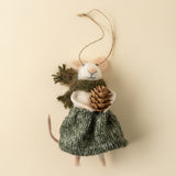 Pinecone Patrice Mouse