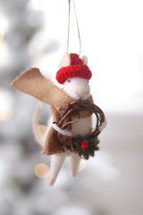 Willow Wreath Wilma Mouse