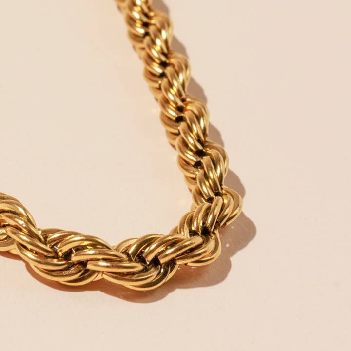 Twisted Rope Necklace | Gold