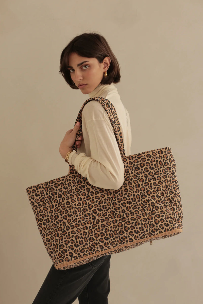 Quilted Expandable Tote | Leopard