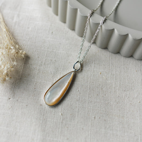 Alara Necklace | Silver