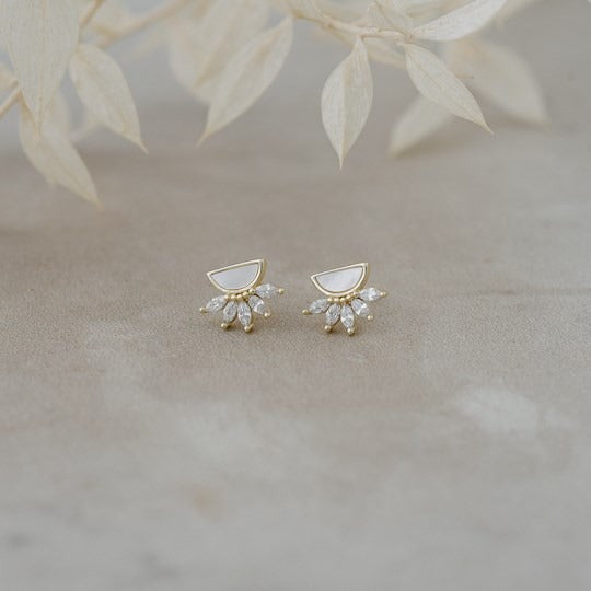 Antique Studs | Gold