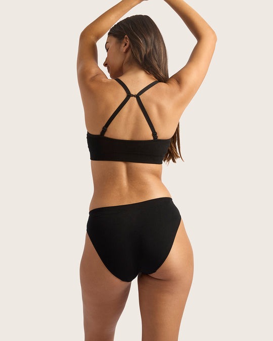 Wireless T-Shirt Bra | Black