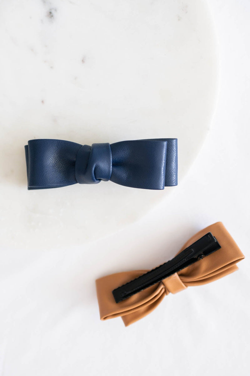 Barbays Leather Bow Clips