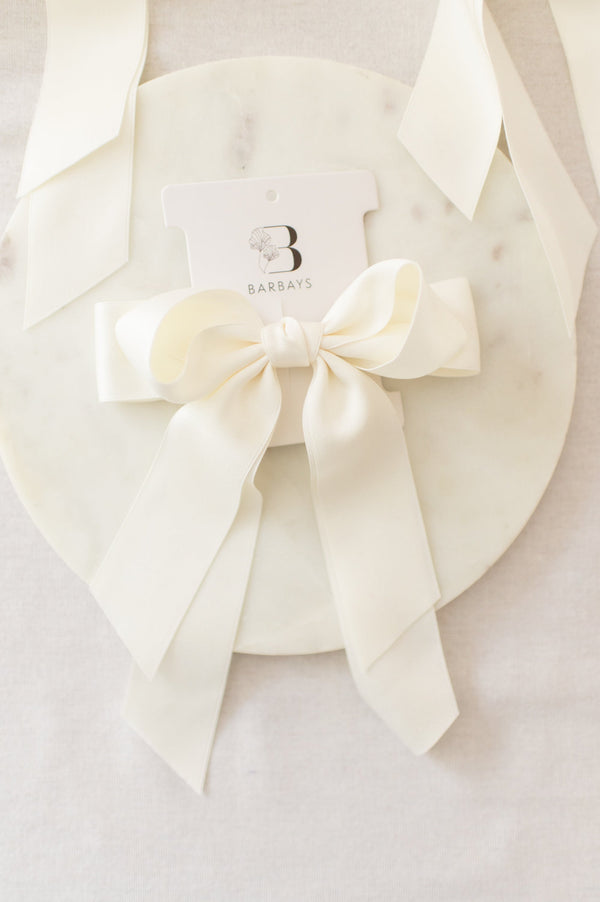 Barbays Sweetheart Bow | Cream