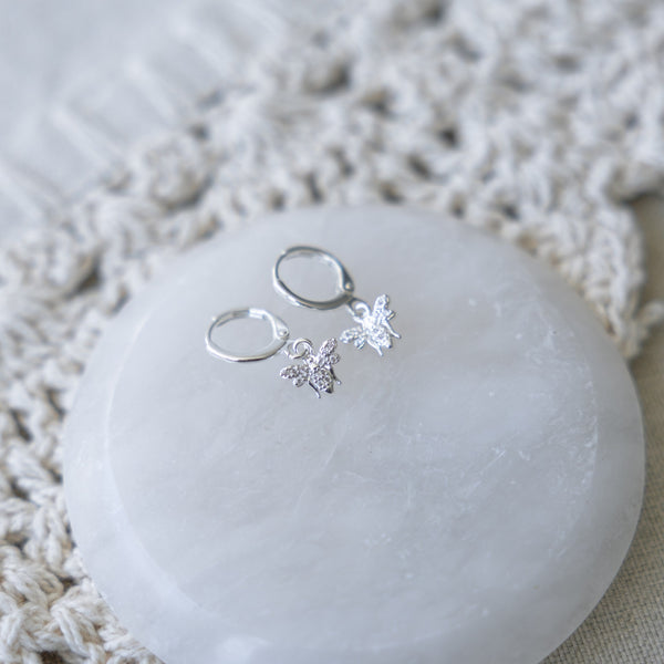 Bee Shiny Hoops | Silver