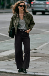The Show Off High Rise Bowed Denim | Nocturne