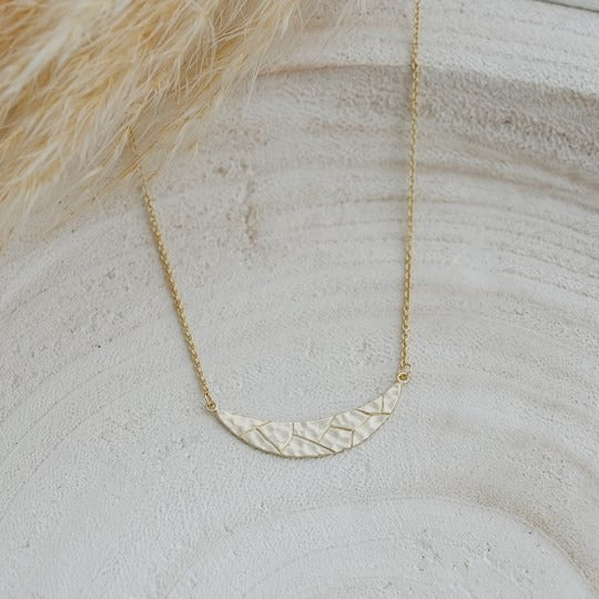 Ezra Necklace | Gold