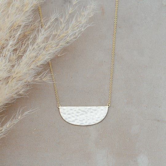 Faye Necklace | Gold