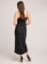 Isra Dress | Black