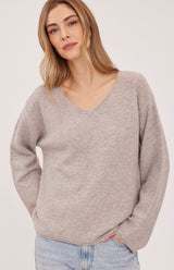 Annalise V-Neck Sweater | Heather Latte