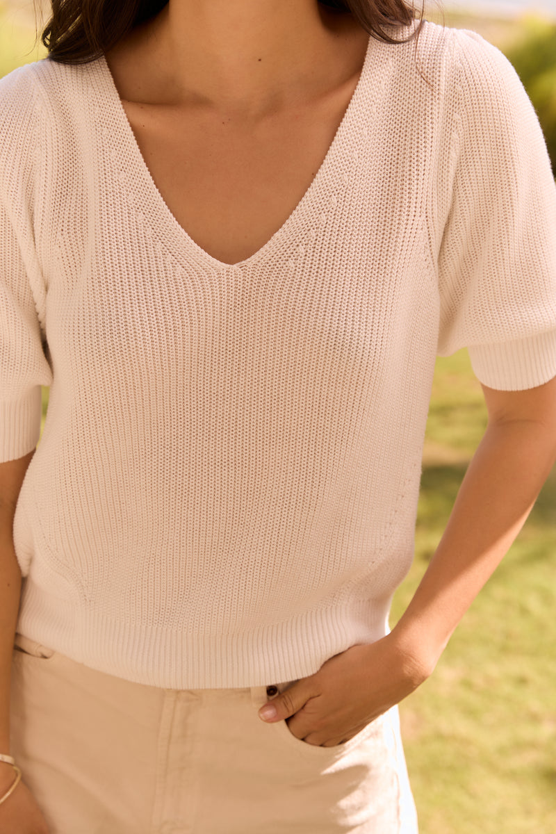 Phoebe Pullover | White