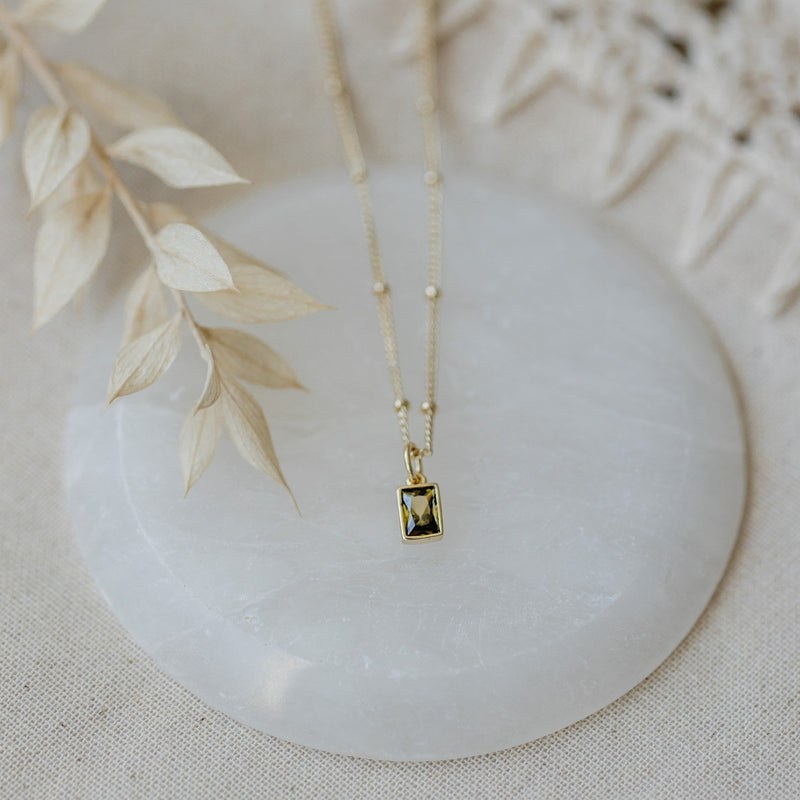 Glim Necklace | Gold/Moss Green