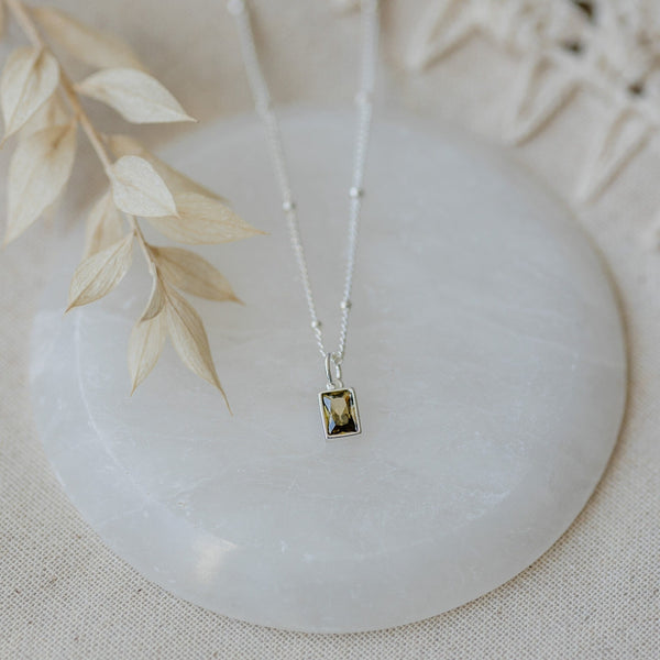 Glim Necklace | Silver/Moss Green
