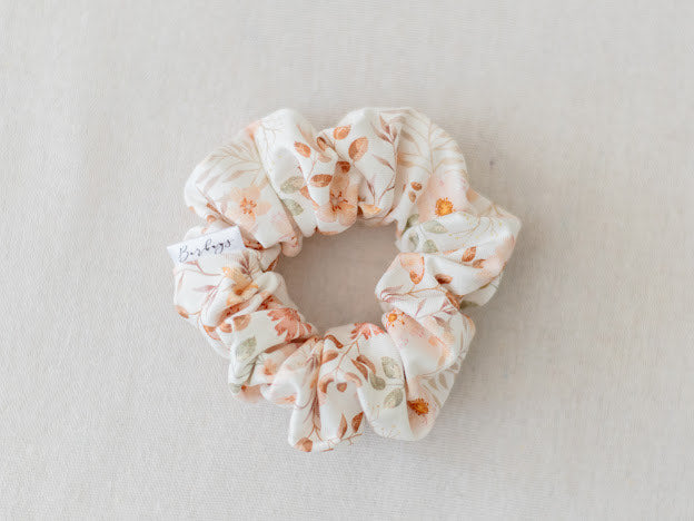 Barbays Scrunchie | Peachy Garden