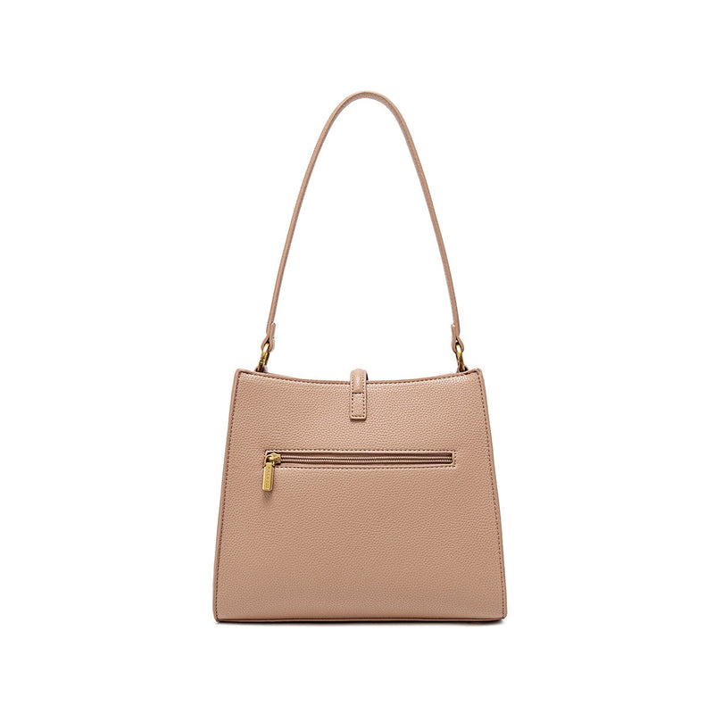 Lock Shoulder Bag | Latte Pebbled