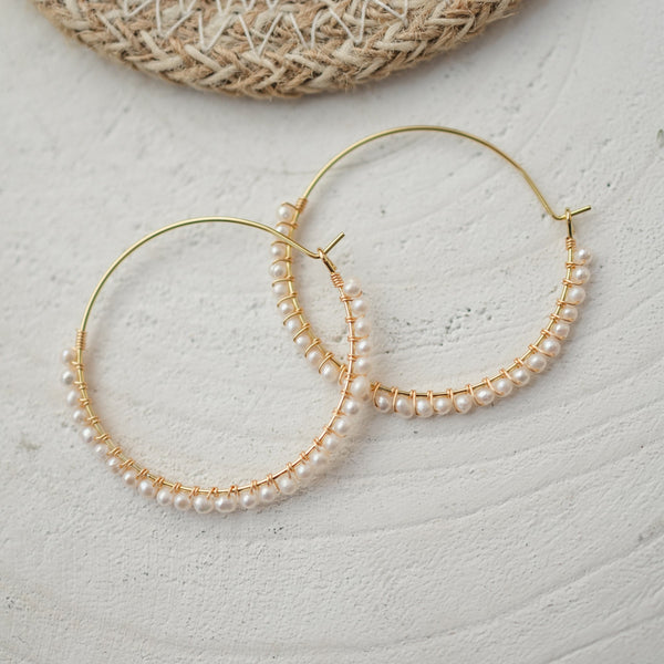 Lumi Hoops | Gold/White Pearl