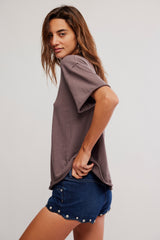 Nina Tee | Mochaccino
