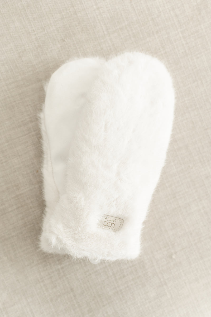 Faux Fur Mittens | White