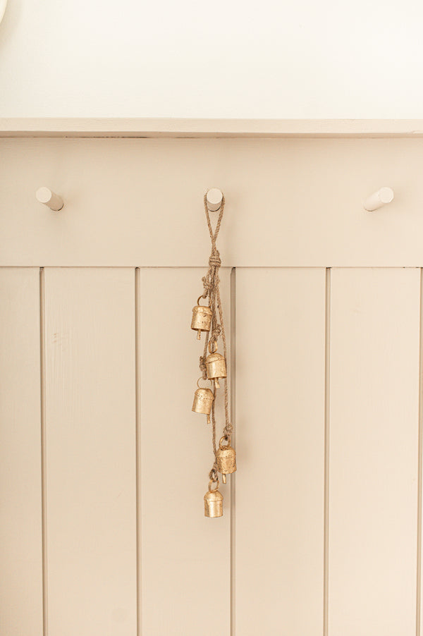 Rustic Bell Cascade | Small