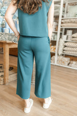 Victoria Cropped Pants | Trekking Green