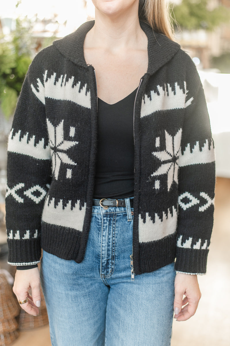 Audovera Cardigan | Black/Cream