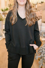 Vixie Pullover | Black