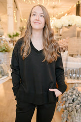 Vixie Pullover | Black