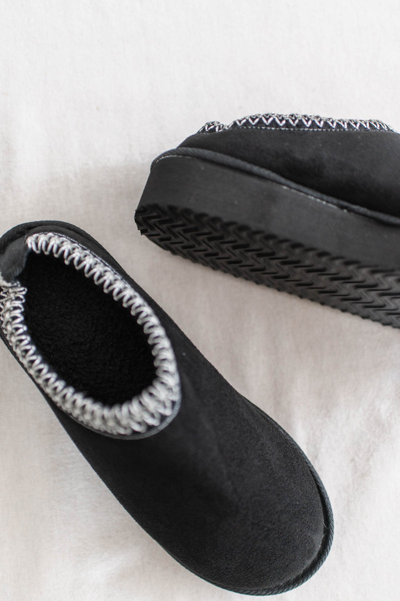 Mini Boots Slippers | Black