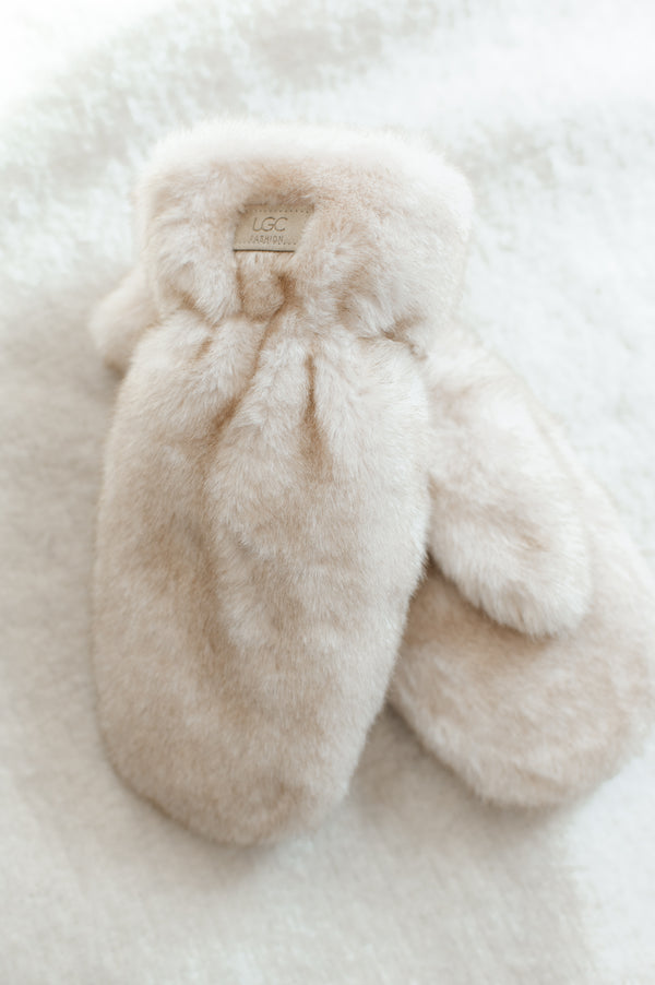 Faux Fur Mittens | Cream