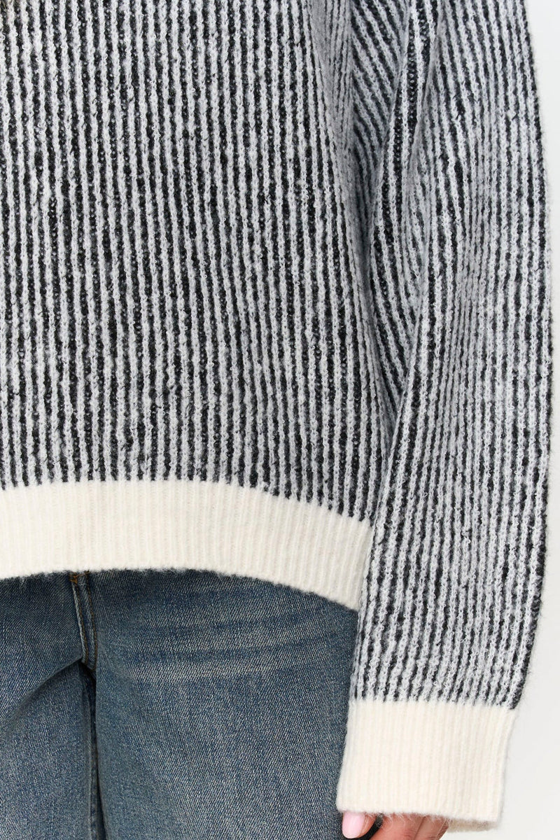 Eir Pullover | Black Stripe