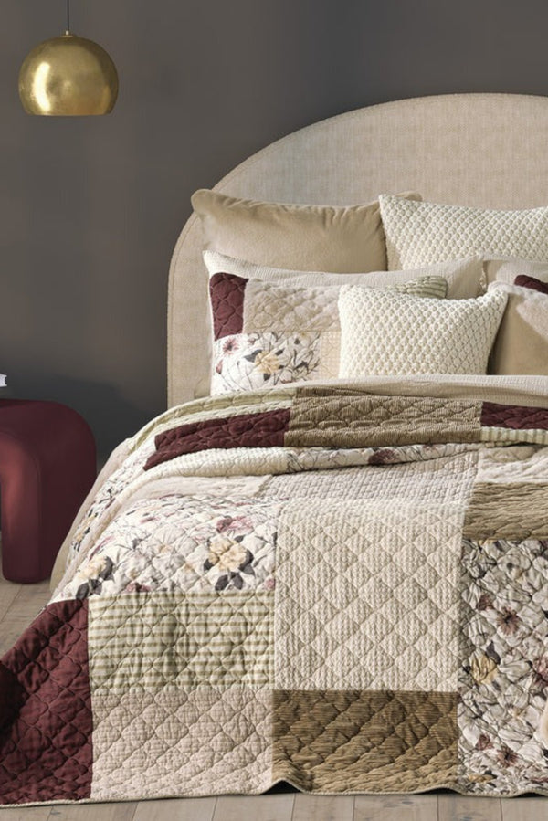 Pomegranate Quilt Set | Twin