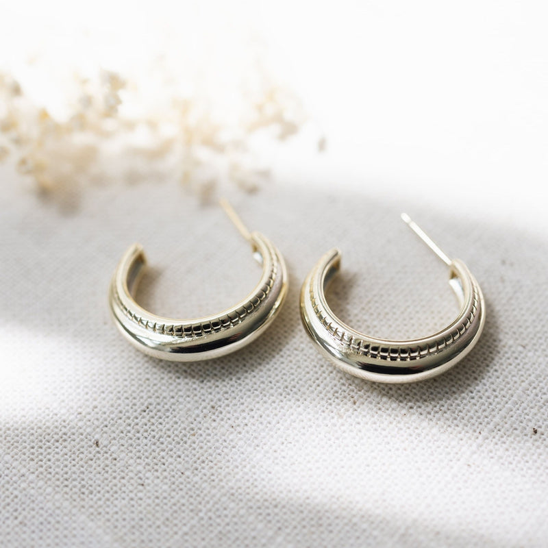 Quirina Hoops | Gold