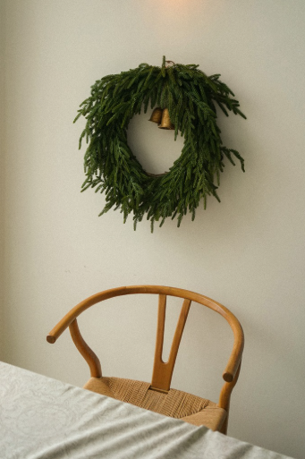Norfolk Pine Wreath | Dark
