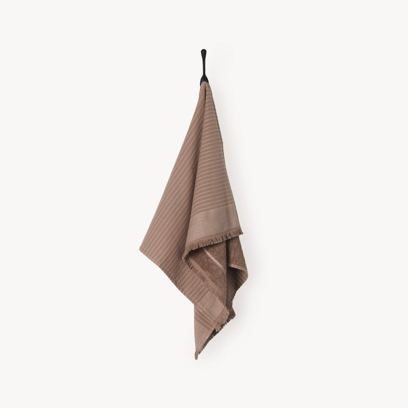 Leo Terry Hand Towel | Tea – Pick-it-Fence Pembroke