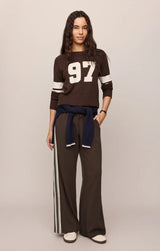 Nineties Stand In Sweater | Dark Chocolate