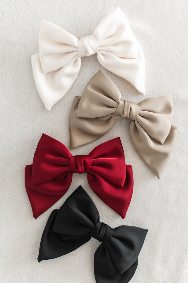 King's Cross Satin Bow | Ivory