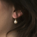 Happy Clam Earrings | Gold