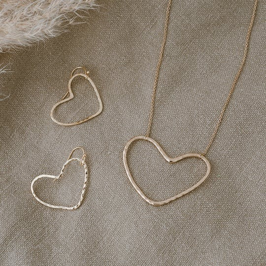 Love Earrings | Gold